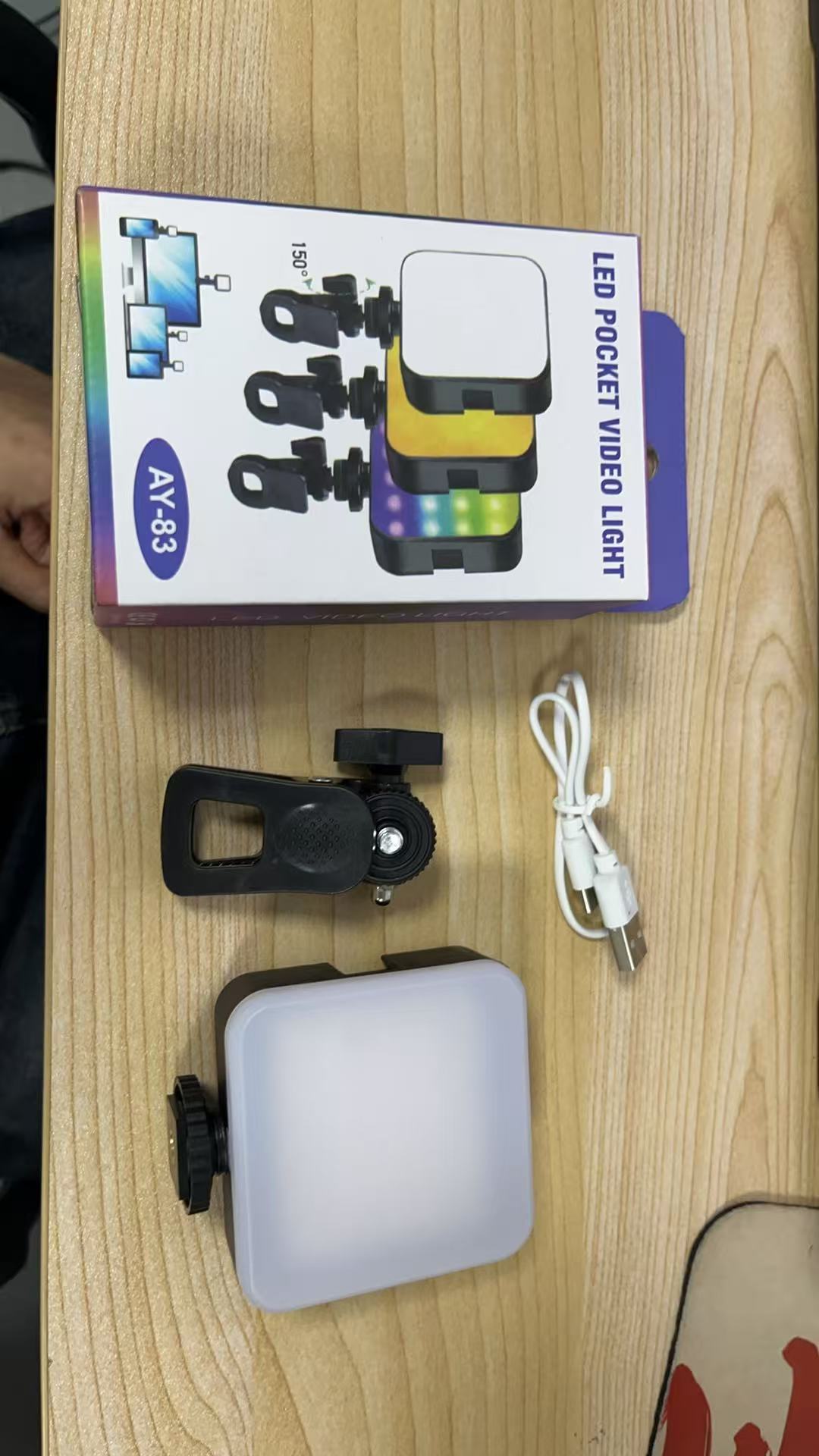 RGBポケットライト屋外撮影用フィルライトライブストリーミン - Photography Lighting Game のレビューと価格